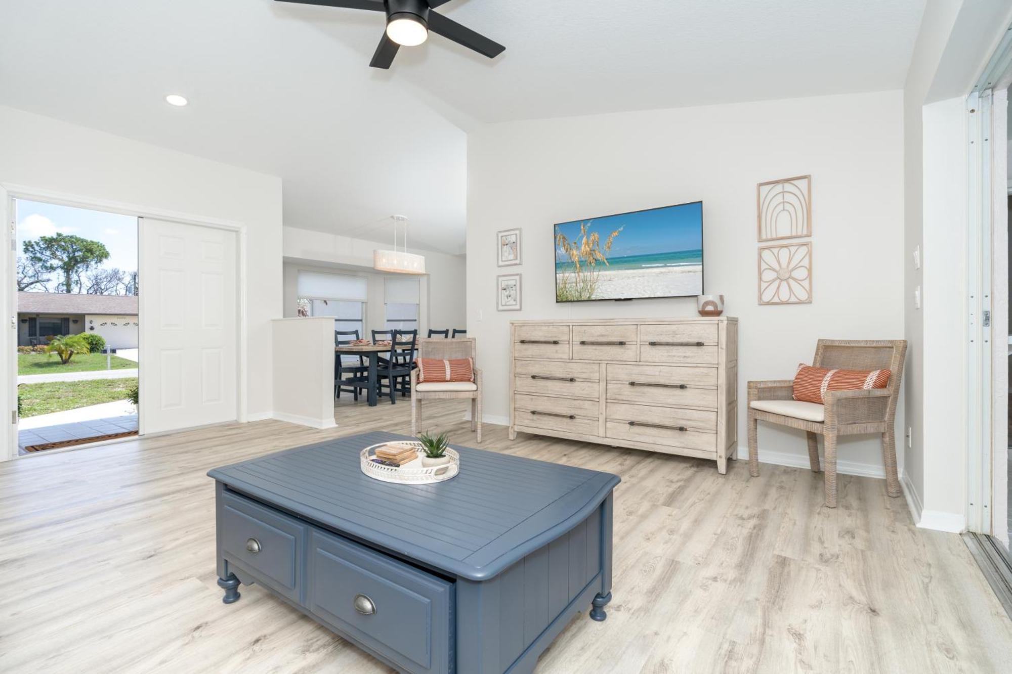 Beautiful Spacious Home! Close To Beaches - Heated Private Pool Englewood Luaran gambar