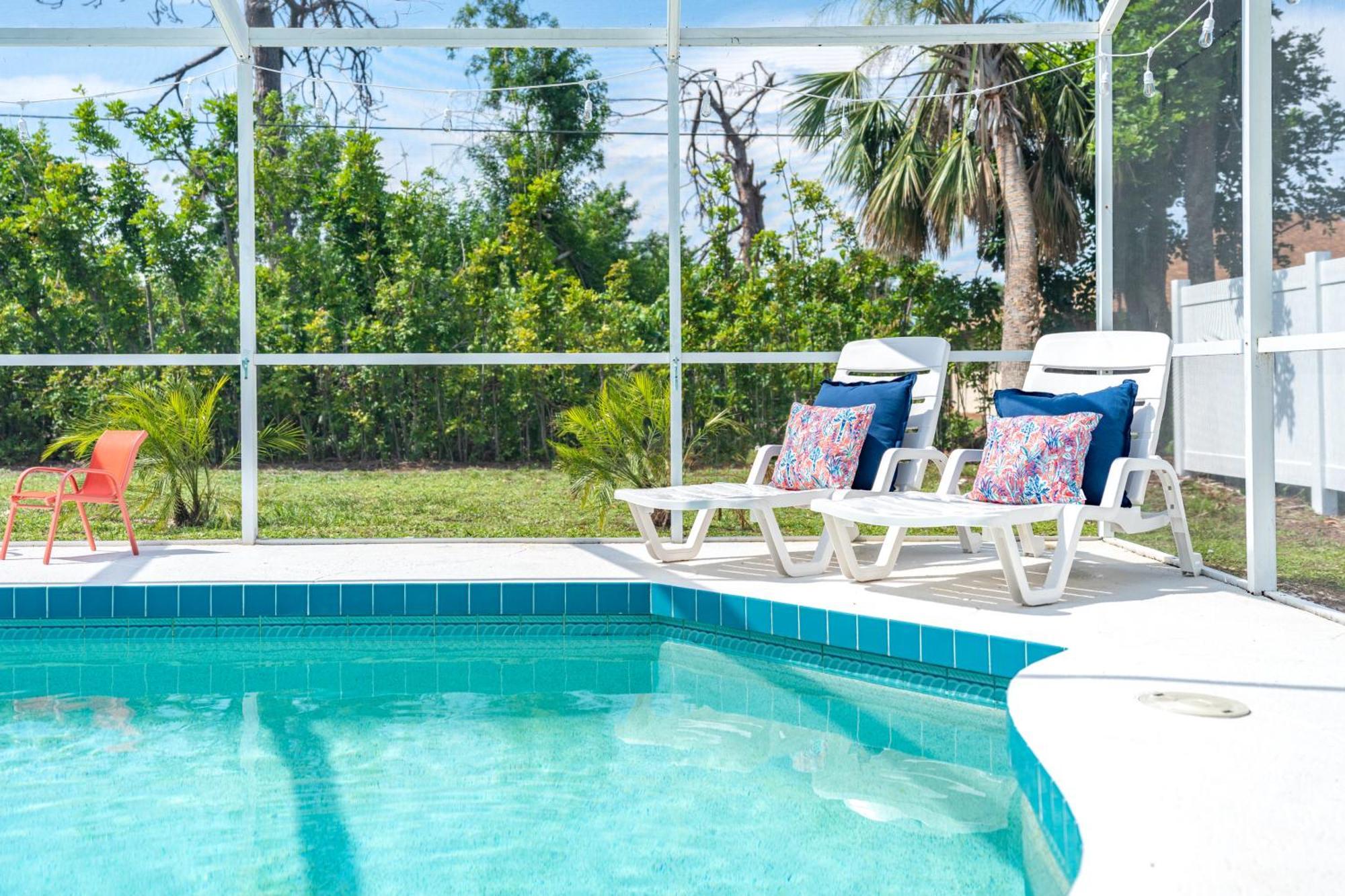 Beautiful Spacious Home! Close To Beaches - Heated Private Pool Englewood Luaran gambar